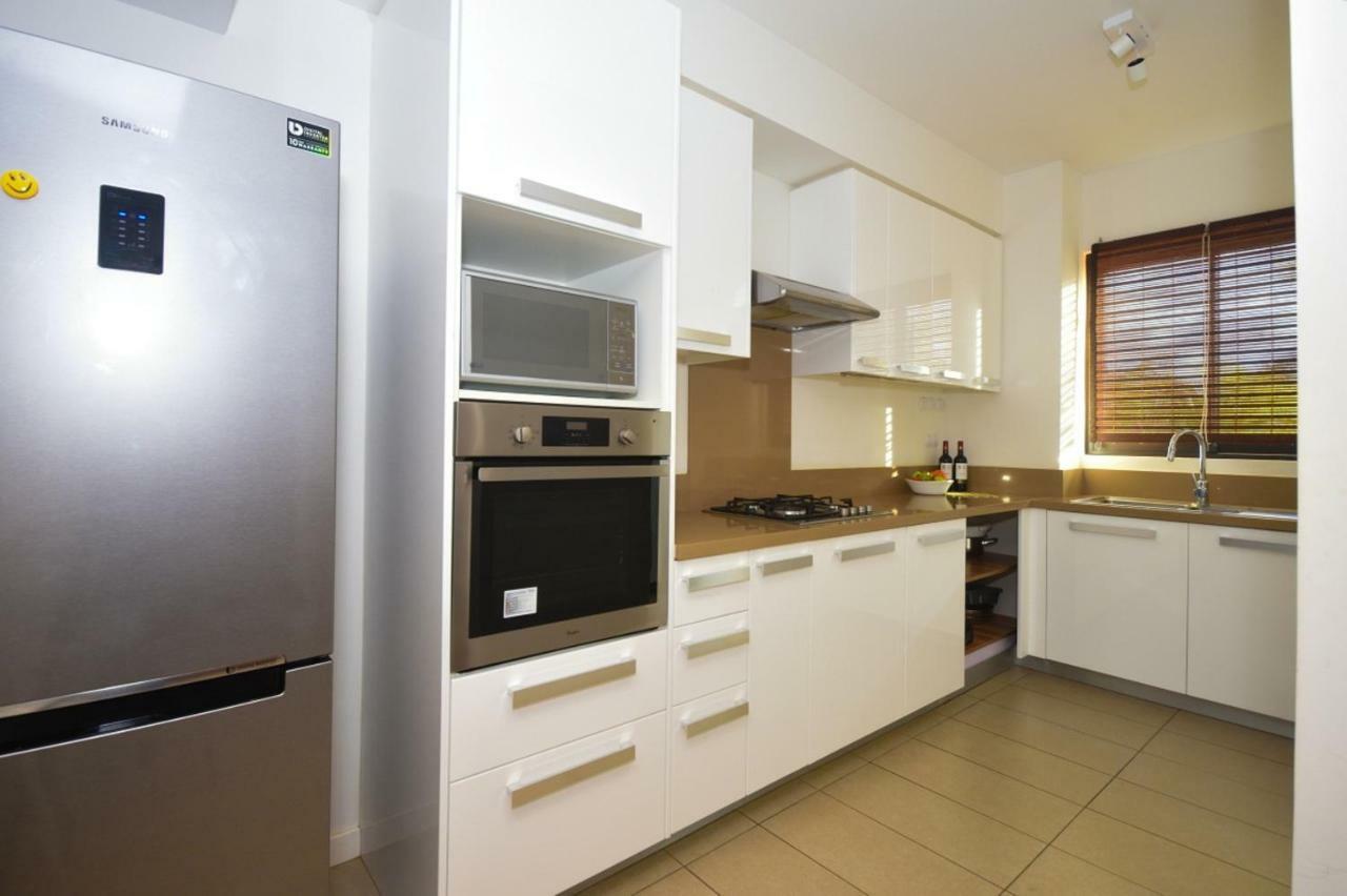 Azuri Resort -Sea View & Golf Luxury Apartment Roches Noires Exterior foto